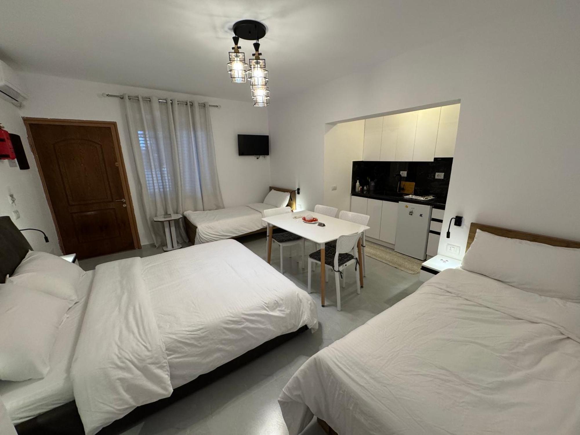 Private Villa Aras 2 - Luxury & Elegance Apartments Влёра Экстерьер фото